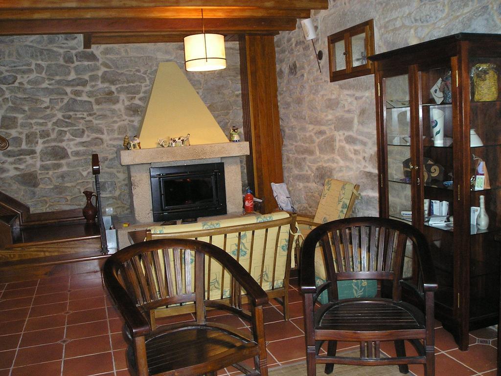 Jallambau Rural Muros Quarto foto